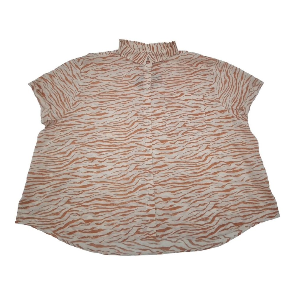 Ava & Viv Women's 3X Short Sleeve Button-Down Rust Jungle Pattern Shirt